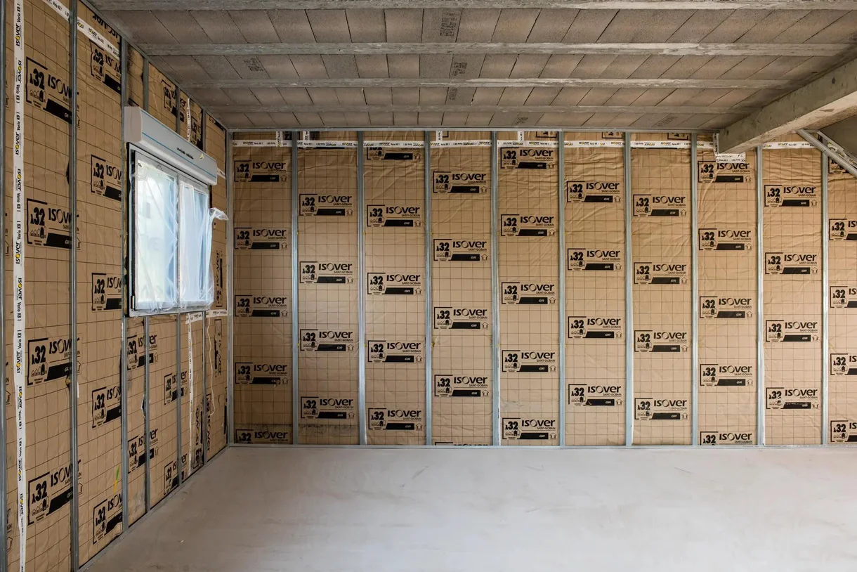 isolation des mûrs par intérieur
